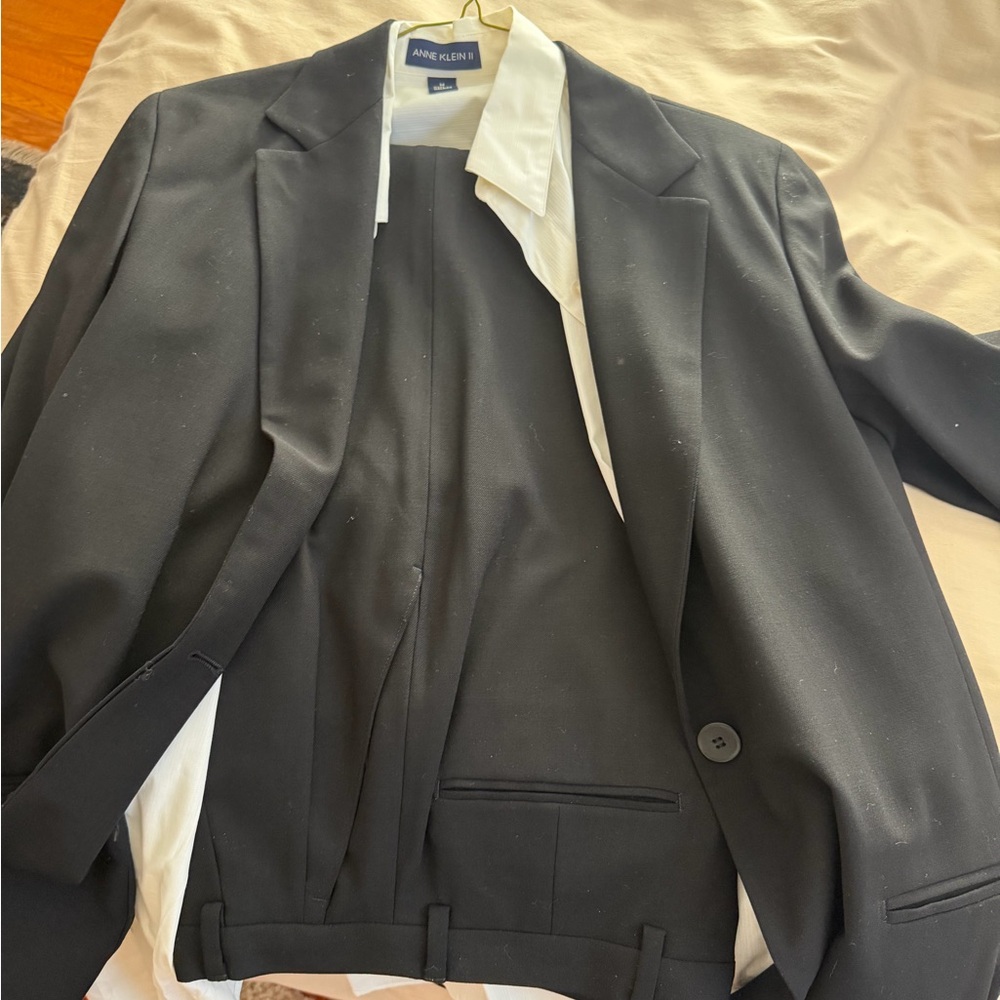 Anne Klein Classic Black Men's Suit